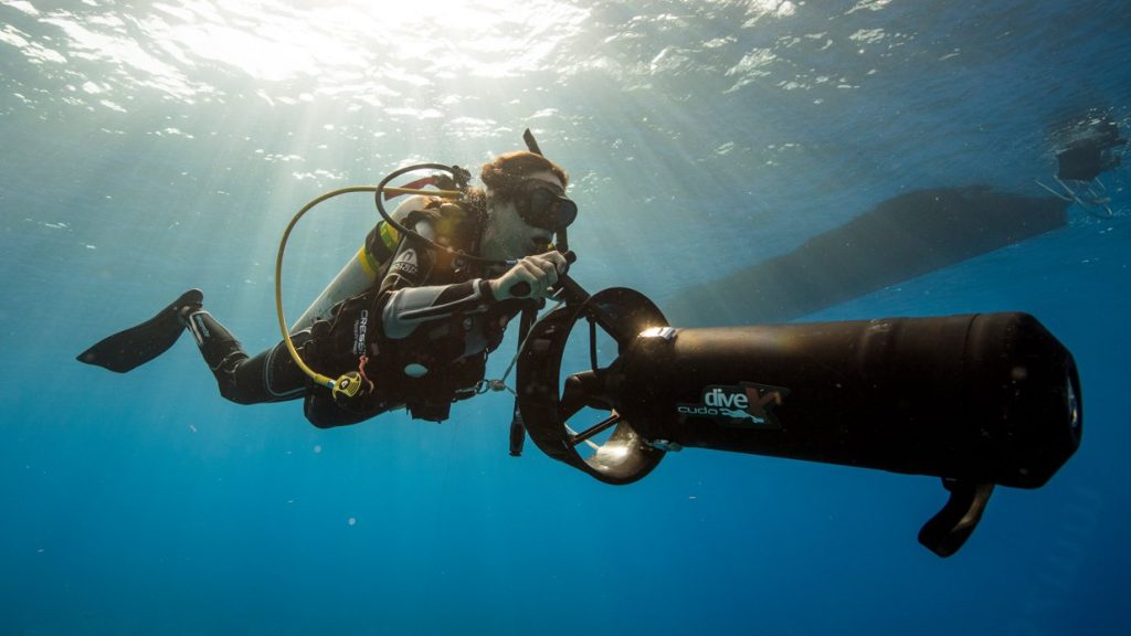 DPV - Diver propulsion vehicle - Leer onderwater scooter besturen bij de PADI instructeur van Onderwatersport Nijmegen